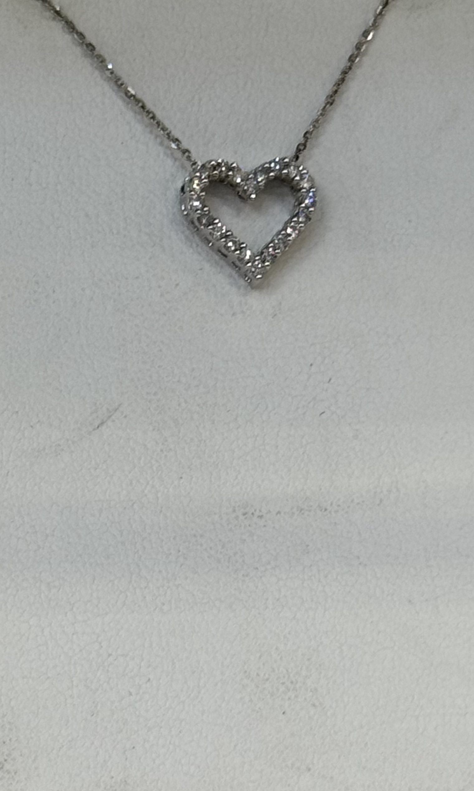 14K Gold Necklace  14kw necklace with 10kw natural diamond pendant .30ctw